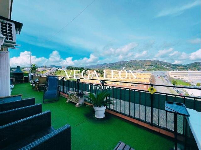 Piso en venta en Pineda de Mar, de 93 m² 3 habitaciones por 250.000