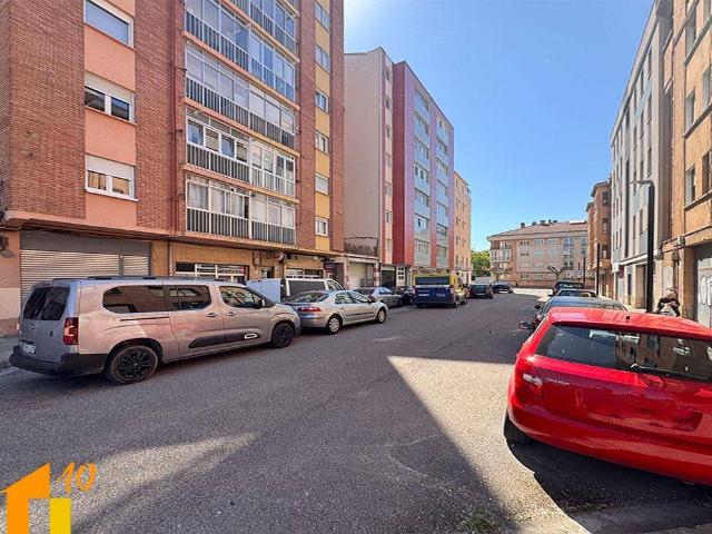 Piso en Venta en Plantío Alcampo