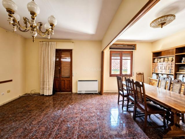Piso en venta en Plasencia, Centro Ciudad. Amplia vivienda con gran potencial en pleno centro. Pisos.