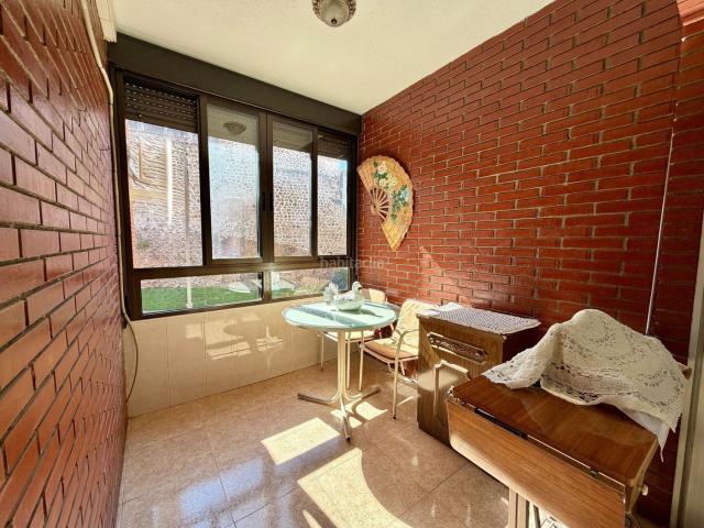 Piso en venta en Plasencia, Centro Ciudad. Amplio Piso de 3 dormitorios con patio. Pisos.