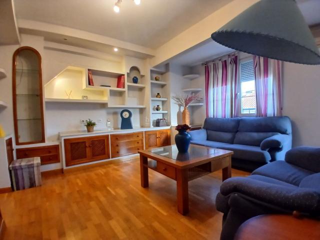 Piso en venta en Plasencia, Centro Ciudad. Se vende piso en zona centro de Plasencia Cáceres. Pisos.