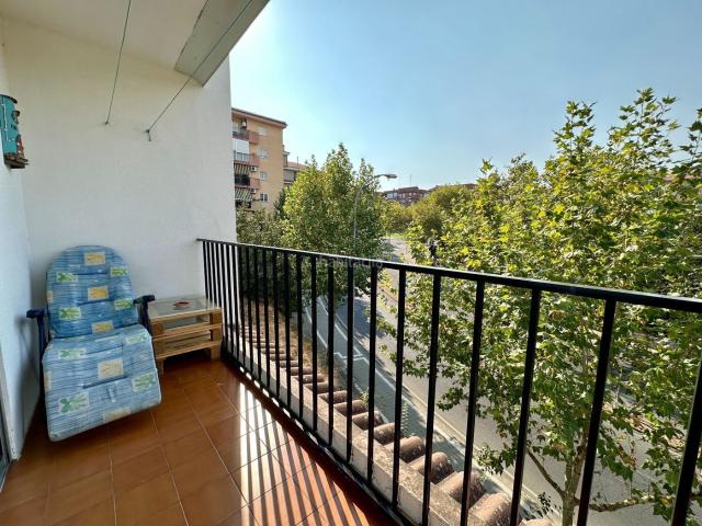 Piso en venta en Plasencia, Los Pinos El Pilar. Pisos.