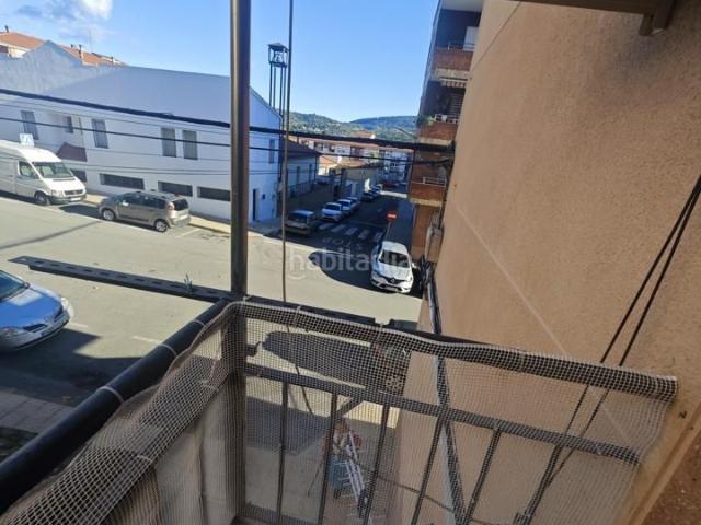 Piso en venta en Plasencia, Miralvalle Av. Virgen del Puerto La Data. Piso en venta en Plasencia Luminoso, acogedor y con una fantástica terraza. Pisos.