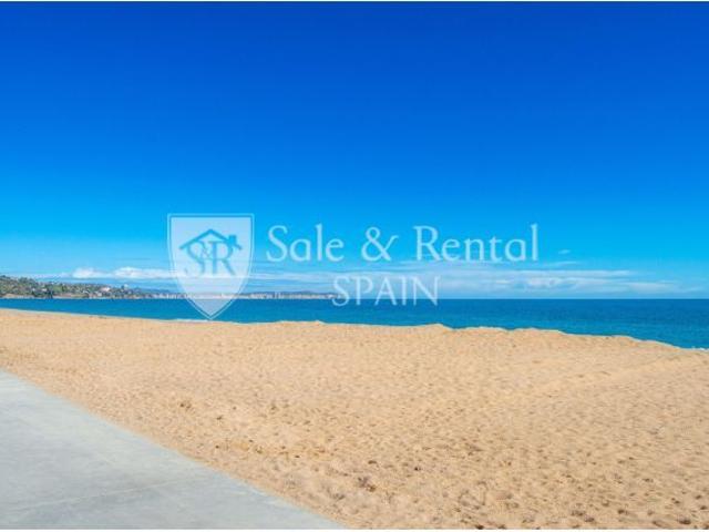 Piso en Venta en Platja dAro, Girona