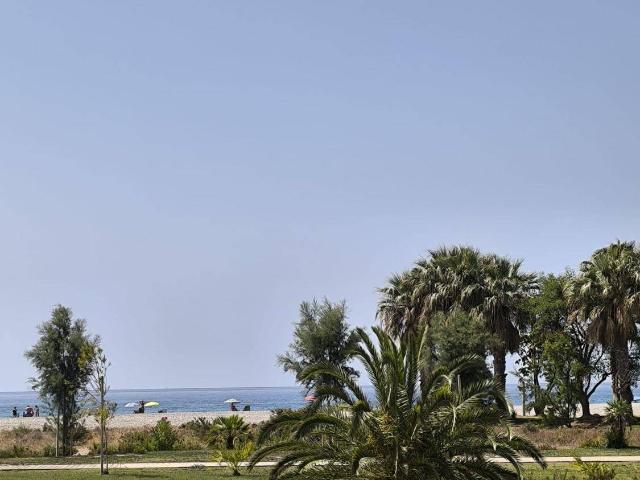 Piso en Venta en Playa de Granada
