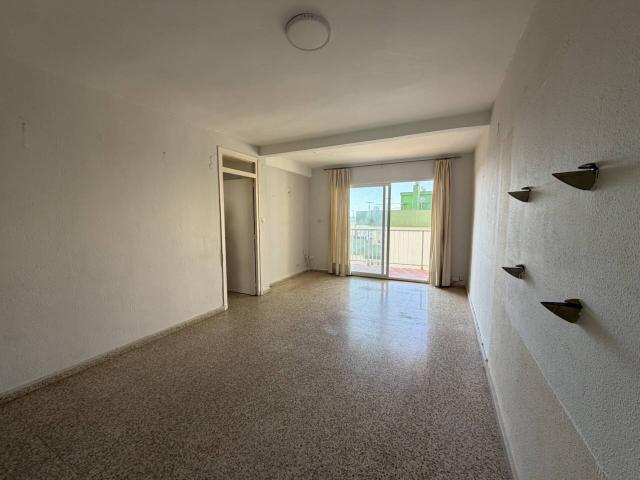 Piso en venta en Playa de la Victoria 11010
