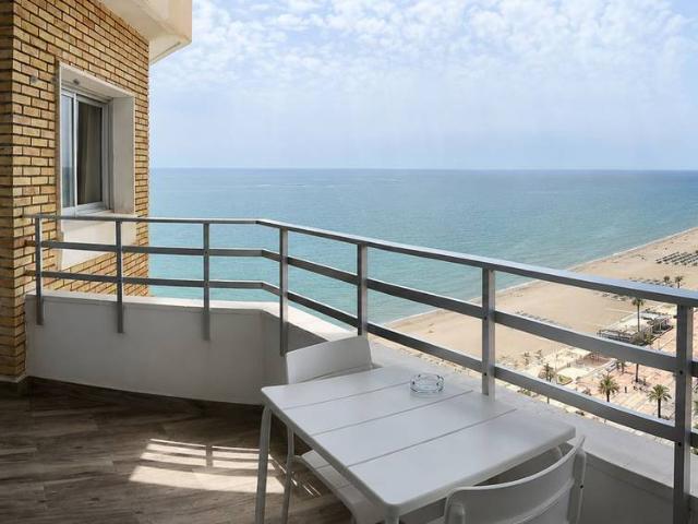 Piso en Venta en Playa de los Boliches