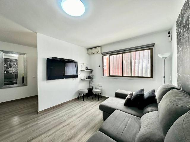 Piso en Venta en Playa de San Juan