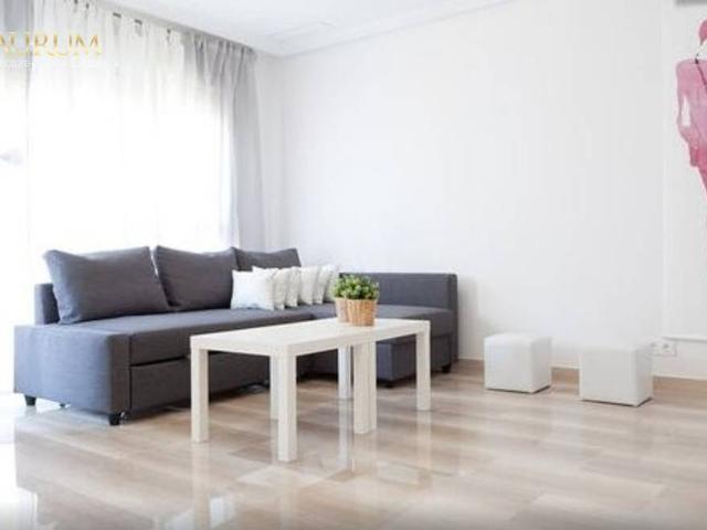 Piso en Venta en Playa Levante