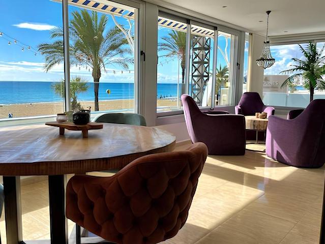 Piso en Venta en Playa Levante