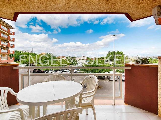 Piso en venta en plaza Carles Fages de Climent, Roses, de 61 m² 2 habitaciones por 219.000