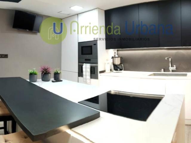 Piso en Venta en Plaza Crevillente Antiguos Juzgados El Asilo