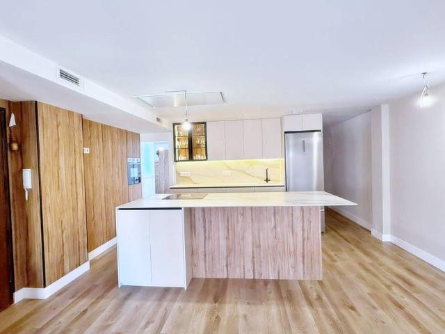 Piso en Venta en Plaza Crevillente Antiguos Juzgados El Asilo