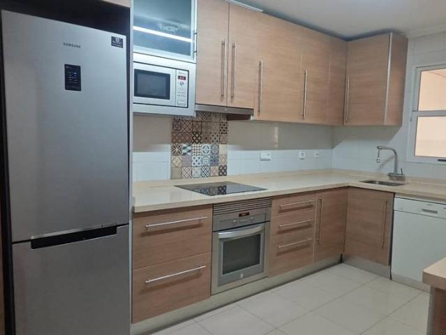 Piso en Venta en Plaza Crevillente Antiguos Juzgados El Asilo
