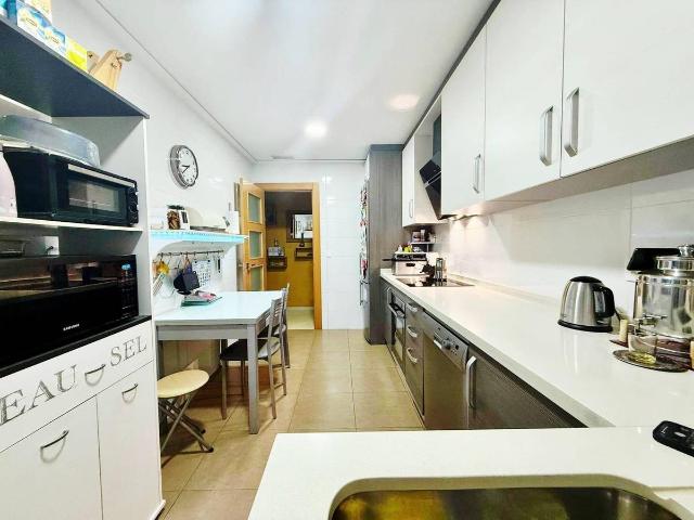 Piso en Venta en Plaza Crevillente Antiguos Juzgados El Asilo