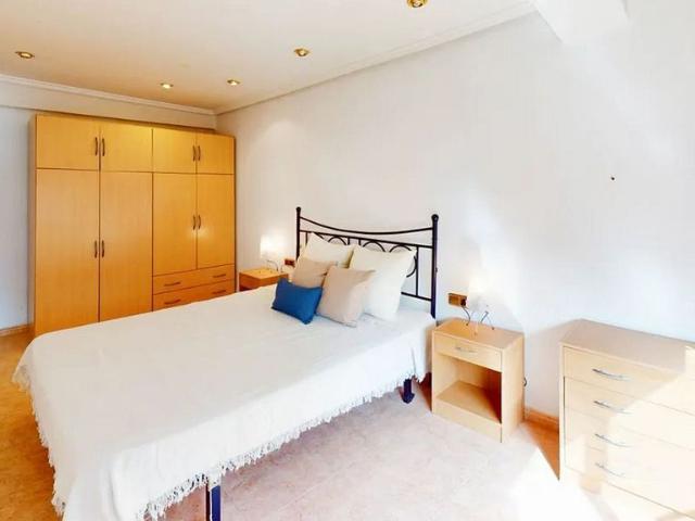 Piso en venta en plaza Del Bonsuccés, Barcelona, de 81 m² 2 habitaciones por 389.000
