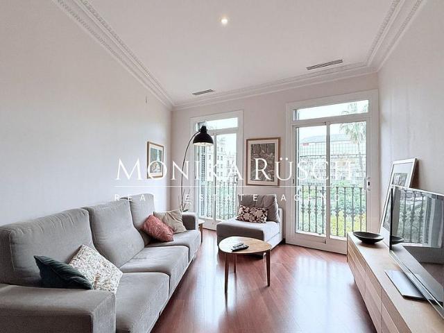 Piso en venta en plaza Del Doctor Letamendi, Barcelona, de 102 m² 3 habitaciones por 640.000