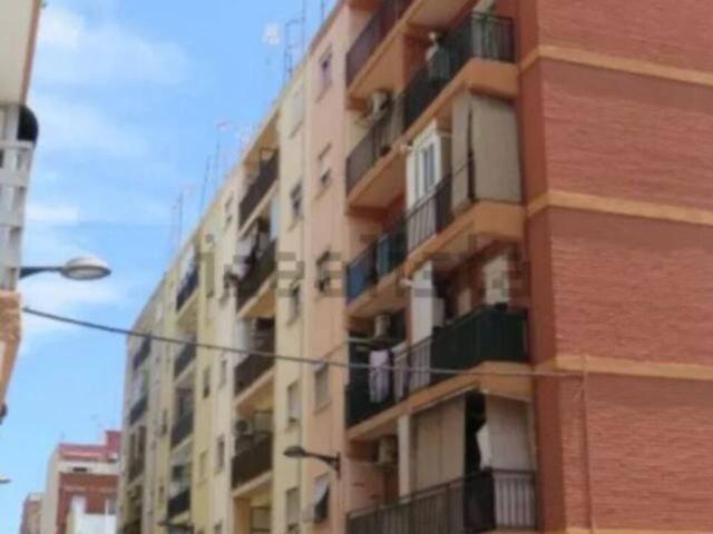 Piso en venta en Plaza del País Valencià