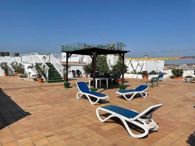 Piso en venta en plaza D'espanya, Lleida, de 198 m² 5 habitaciones por 270.000