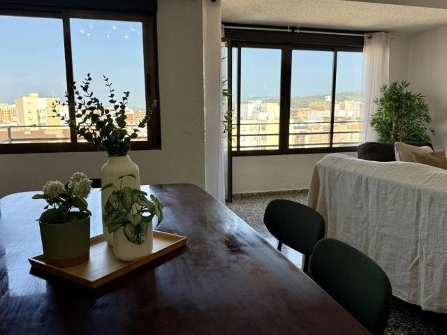 Piso en Venta en Plaza Illes Columbretes