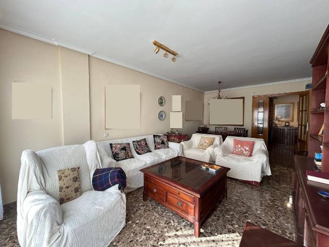 Piso en Venta en Plaza Illes Columbretes