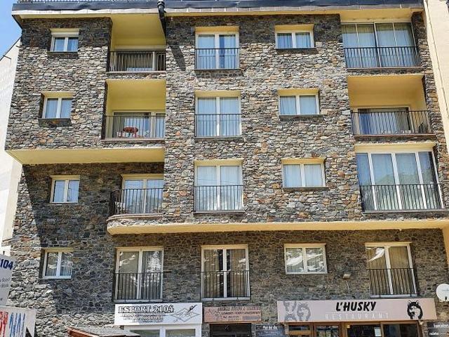 Piso en venta en plaza Vaquers, El Pas de la Casa, de 54 m² 2 habitaciones por 289.000