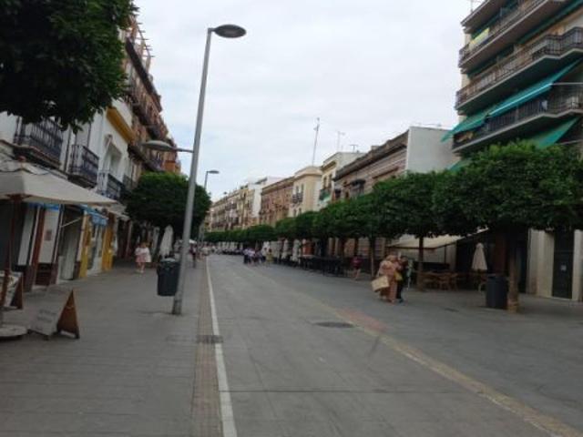 PISO EN VENTA EN PLENO CORAZÓN DE TRIANA