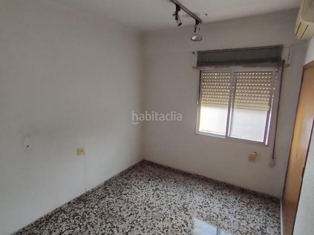 Piso en venta en Pobla de Vallbona la, Núcleo Urbano. OPORTUNIDAD PARA PERSONALIZARSELO EN EL CENTRO DEL PUEBLO. Pisos Pobla de Vallbona.