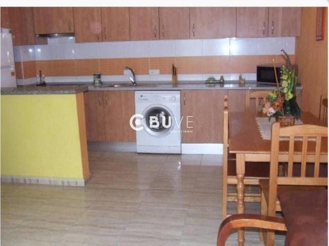 Piso en Venta en Población de Arroyo