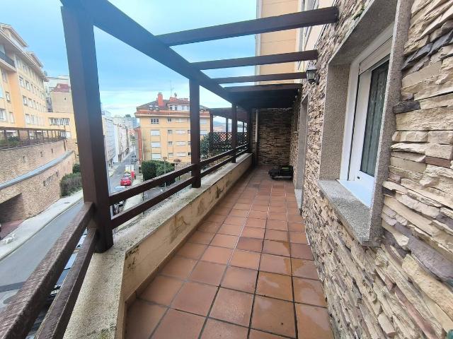 Piso en Venta en Poio