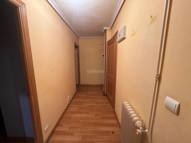 Piso en venta en Ponferrada, Centro. PISO CENTRICO EN VENTA REFORMADO DEL 2006. Pisos.