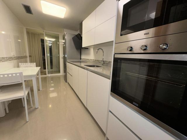 Piso en venta en Ponferrada, Centro. VENTA Amplio y Moderno Piso en el Corazón de Ponferrada. Pisos.