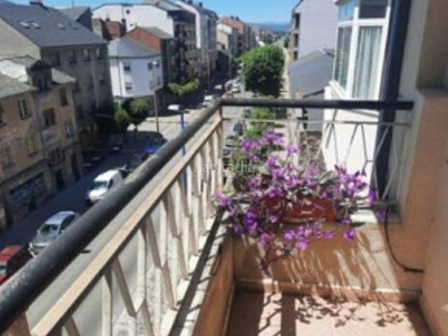 Piso en venta en Ponferrada, Flores de Sil La Placa. Piso con terraza en Flores del Sil. Pisos.