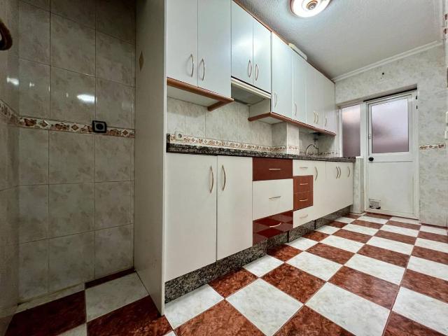 Piso en Venta en Poniente Norte Miralbaida Parque Azahara