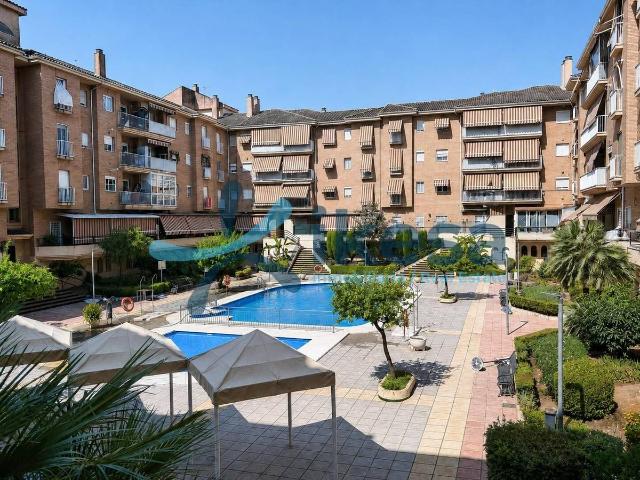 Piso en Venta en Poniente Norte Miralbaida Parque Azahara