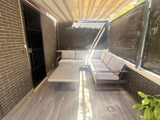 Piso en Venta en Poniente Norte Miralbaida Parque Azahara