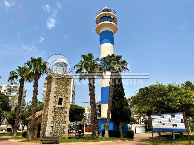 Piso en Venta en Poniente Faro