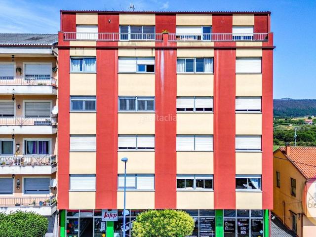 Piso en venta en Ponteceso. PISO para ENTRAR a VIVIR en PontecesoA Coruña por 74.900. Pisos.