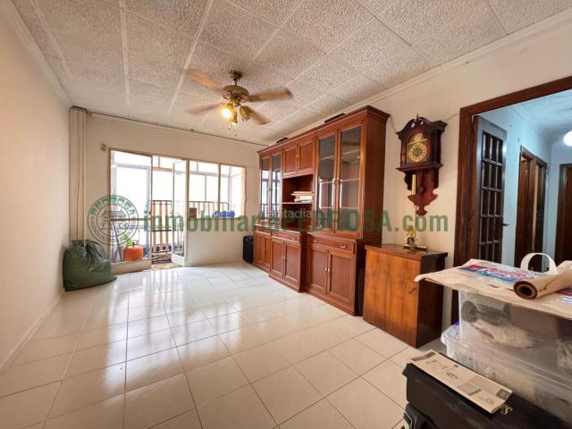 Piso en venta en Pontevedra, Campo da Torre Mollabao. Amplio y luminoso piso en Campo Da Torre Mollabao, Pontevedra. Pisos.