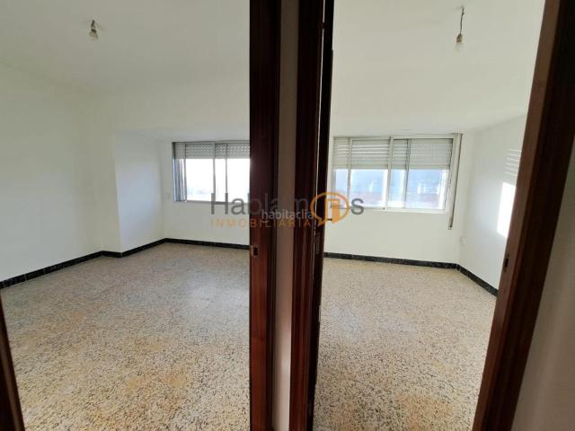 Piso en venta en Pontevedra, O Burgo Campus Universitario. Pisos.