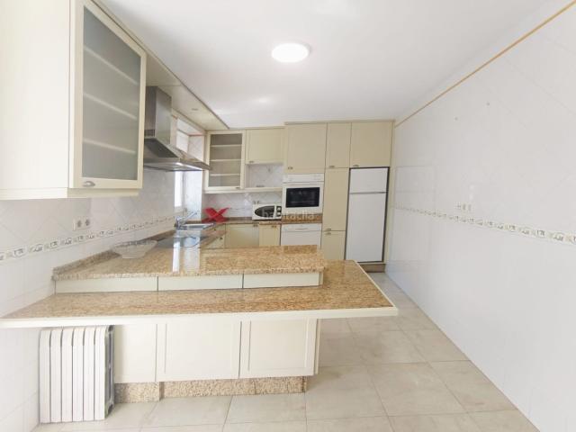 Piso en venta en Pontevedra, Zona de Plaza de Barcelos. Piso en venta en pleno centro de la ciudad. Pisos.