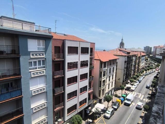 Piso en venta en Portugalete, Centro. Pisos.