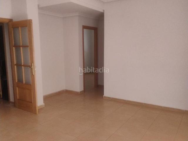 Piso en venta en Pozuelo de Calatrava. SE VENDE PISO DE 3 DORMITORIOS Y DOS BAÑOS COMPLETOS EN CALLE LOS CAÑOS. Pisos Pozuelo de.