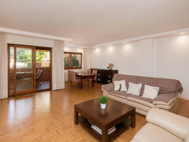 Piso en Venta en Prado de Somoaguas