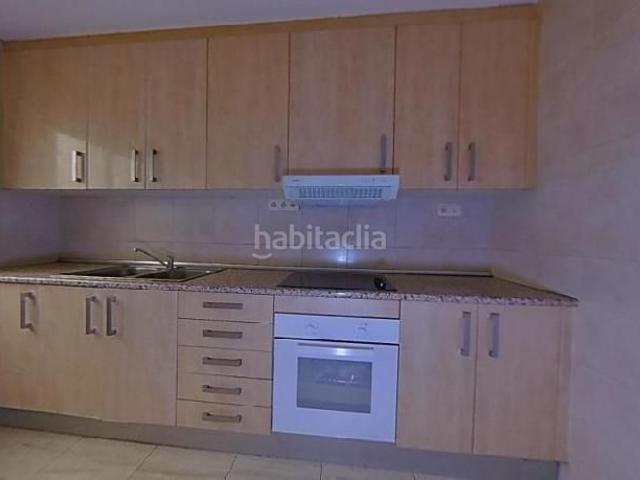 Piso en venta en Prat de Llobregat El, Centre. Piso en venta en calle Jaume Casanovas. Pisos Prat de Llobregat.