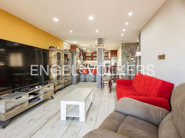 Piso en venta en Prat de Llobregat, El, de 80 m² 2 habitaciones por 425.000