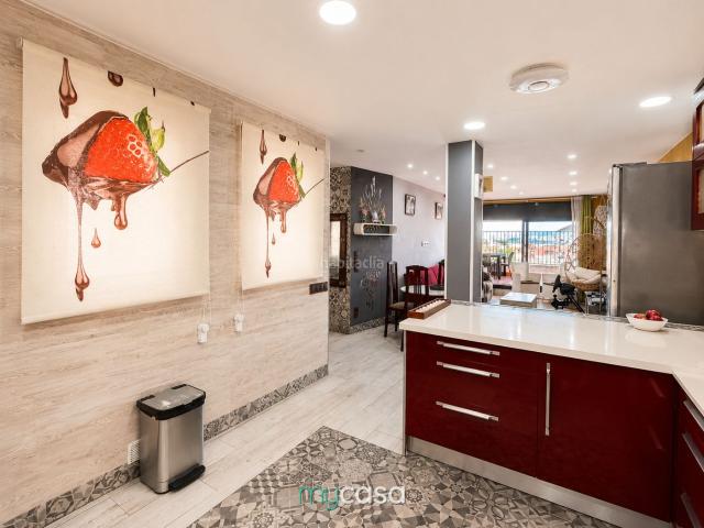 Piso en venta en Prat de Llobregat El, Zona Industrial. ¡ESPECTACULAR ÁTICO CON TERRAZA PRIVADA, MUCHA LUZ Y VISTAS DESPEJADAS!. Pisos Prat de Llobregat.