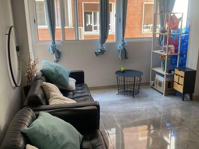 Piso en venta en Premià de Mar, de 69 m² 3 habitaciones por 249.000