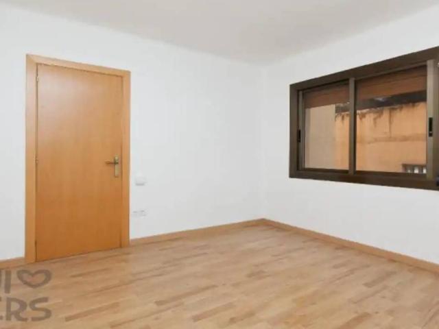 Piso en Venta en Rubí