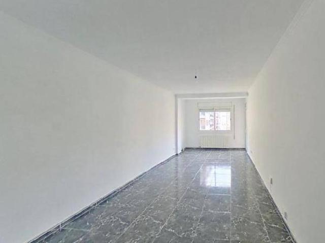 Piso en Venta en Rubí